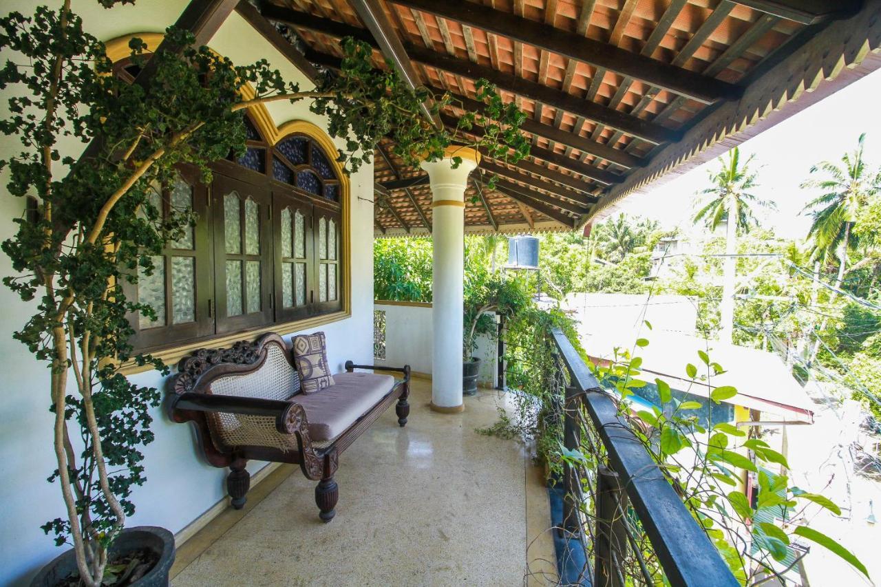 Manidi Villa ウナワトゥナ エクステリア 写真